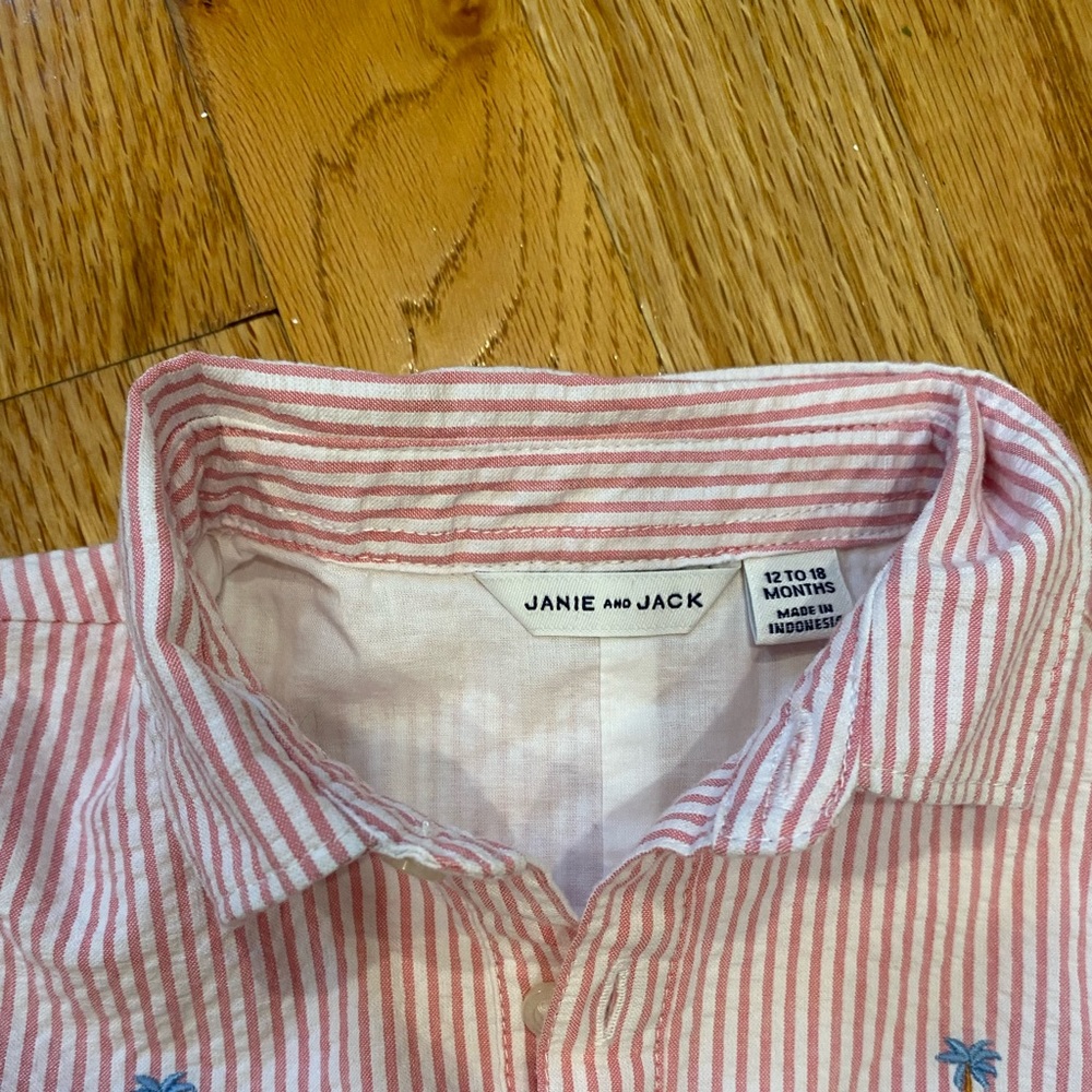 Janie and Jack Seersucker Onesie - 12-18M NWOT - Picture 4 of 4